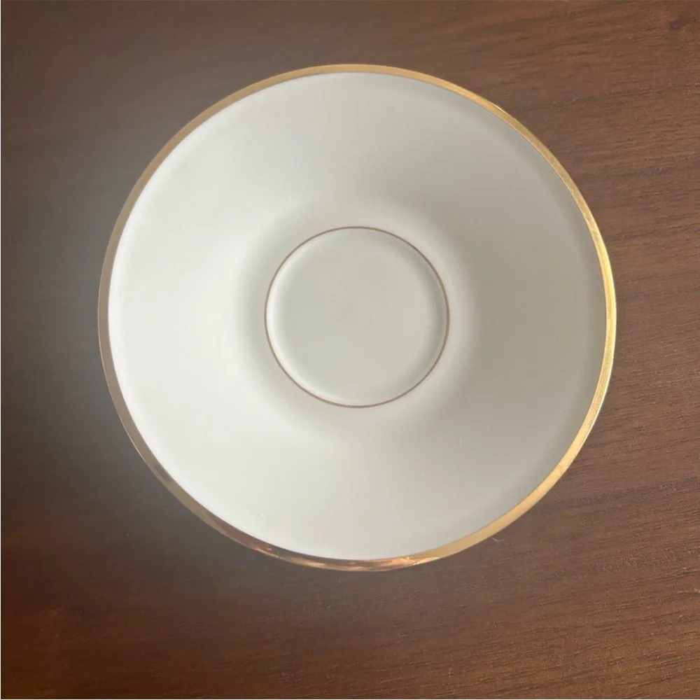 Lenox China Eternal Collection Teacup and Saucer (1 set)